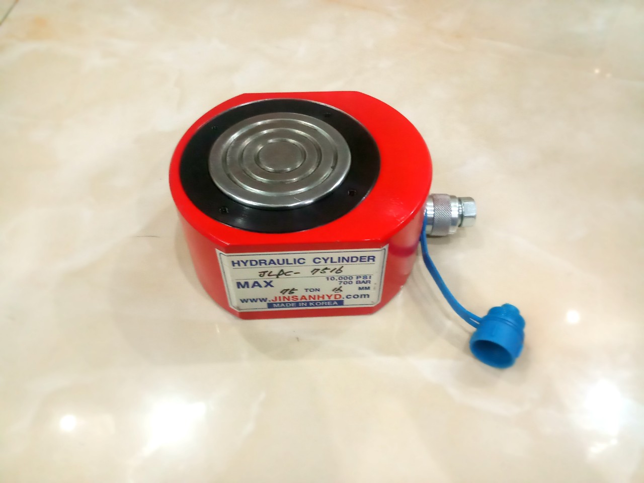 Kích thủy lực 30 tấn 13 mm