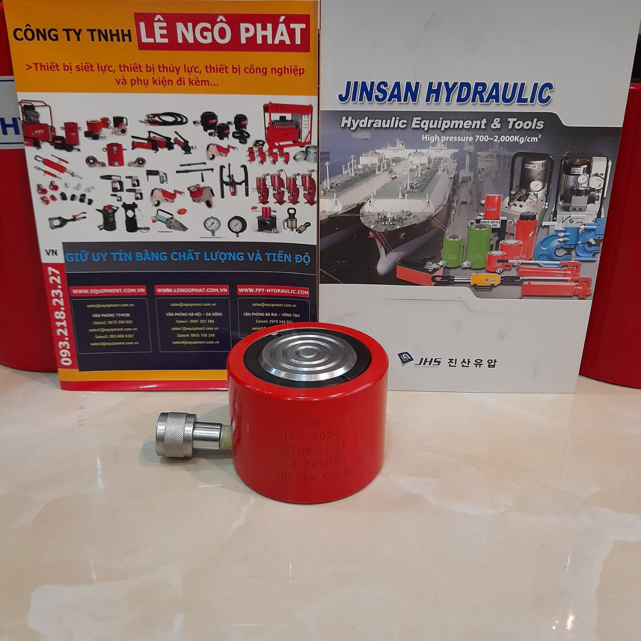 JSC-3020, Kích thủy lực lùn JHS 30 tấn hành trình 20 mm
