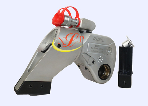 Cờ lê thủy lực đầu chụp bulong DERGIN 1MXTD